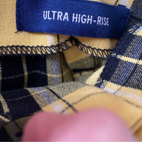 Hollister yellow plaid ultra high rise mini skirt - Picture 6 of 7